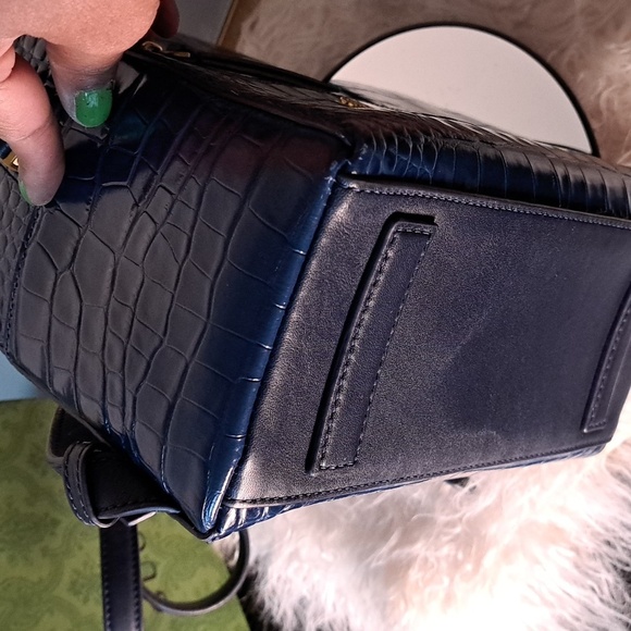 Tory Burch Croc-Embossed Backpack EUC - Picture 9 of 12